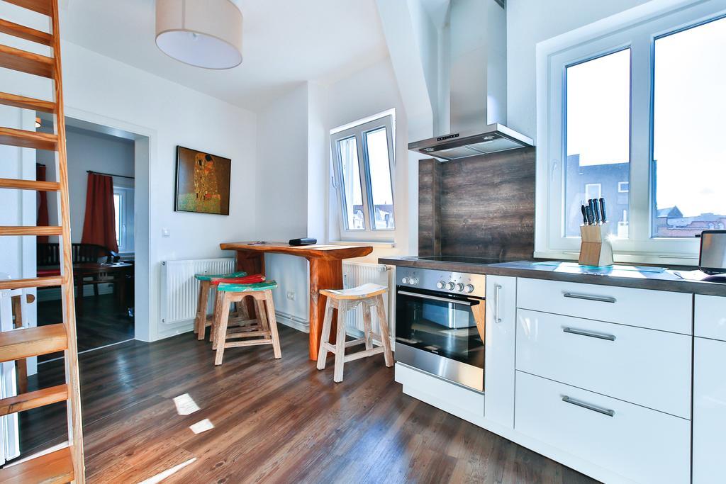 Riverside Apartment Lubeck