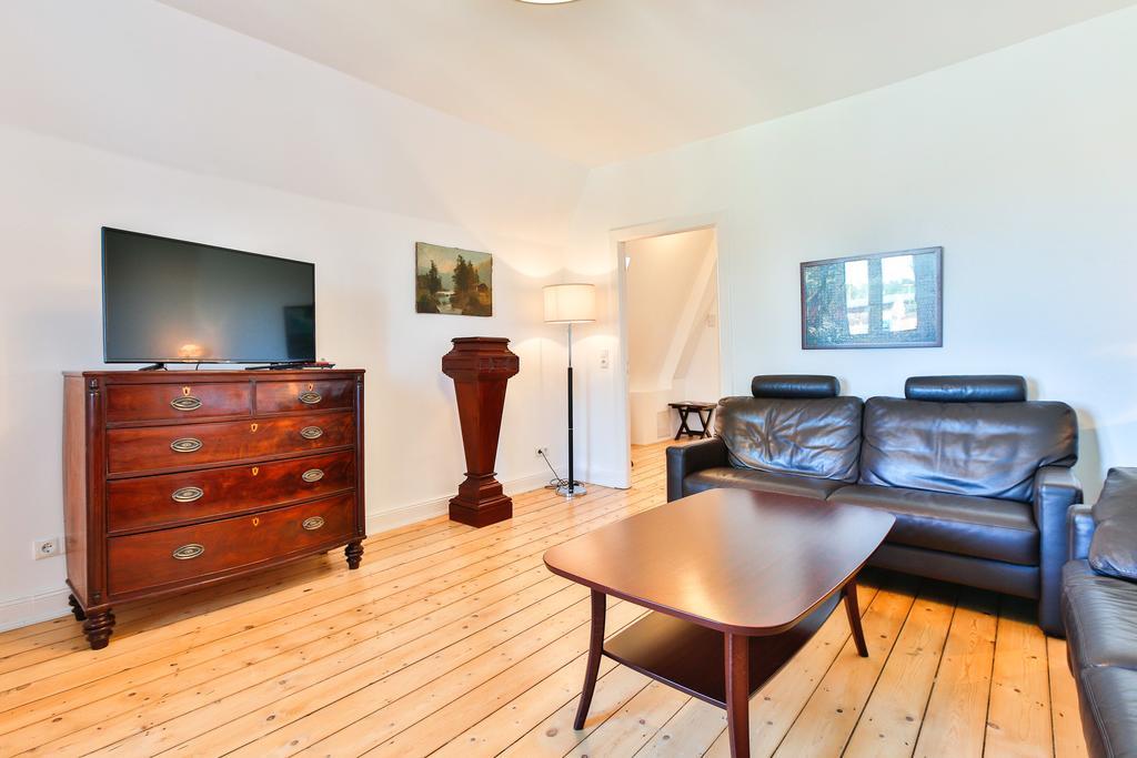 Riverside Apartment Lubeck