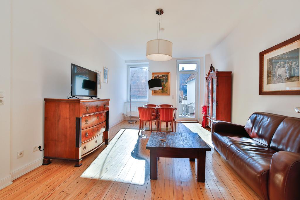 Riverside Apartment *